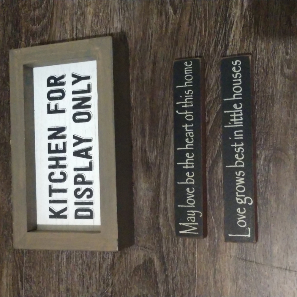 New House decor accessories
